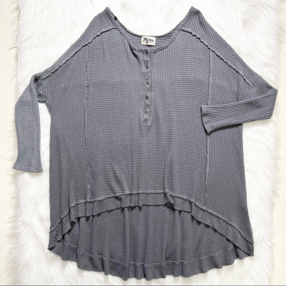SOLD-Show Me Your Mumu High-Low Henley Gray Waffled Knit Oversized Thermal Top - Picture 9 of 11